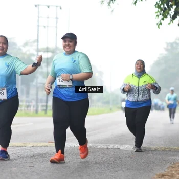 Runner Photo 8857446