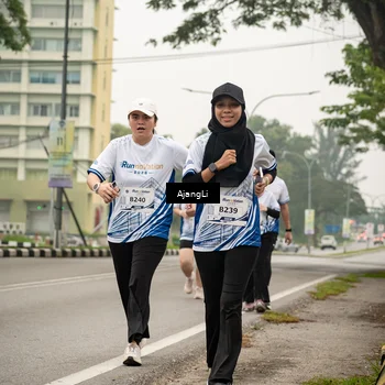 Runner Photo 8857476