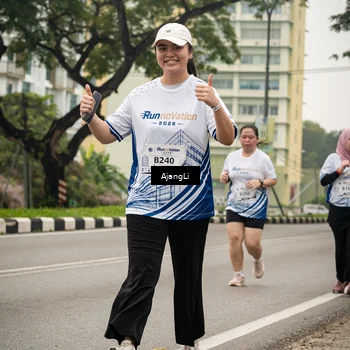 Runner Photo 8857523