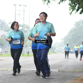 Runner Photo 8857536