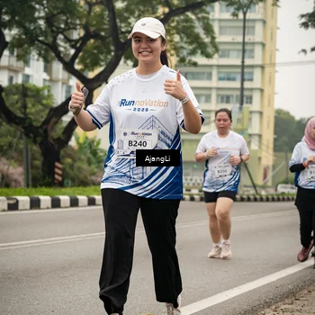 Runner Photo 8857539