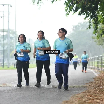Runner Photo 8857540
