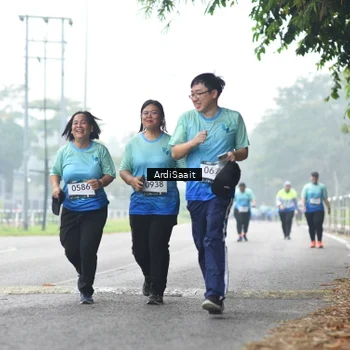 Runner Photo 8857546