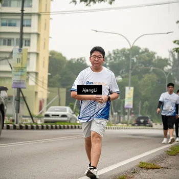 Runner Photo 8857578