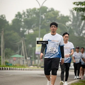 Runner Photo 8857617