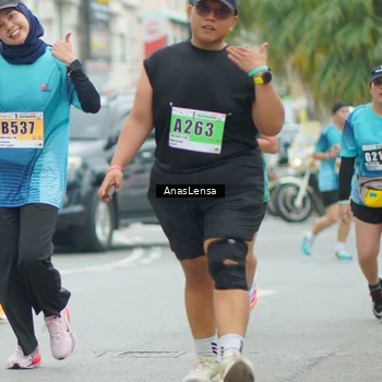 Runner Photo 8857641
