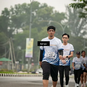 Runner Photo 8857649