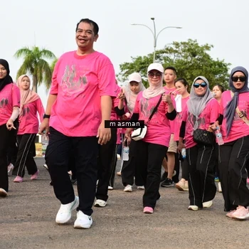 Runner Photo 8857672