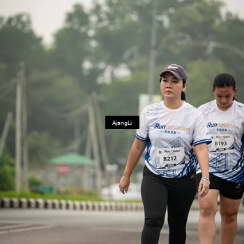 Runner Photo 8857679