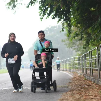 Runner Photo 8857682