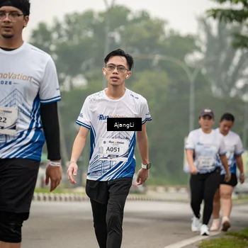 Runner Photo 8857686