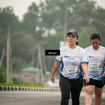 Runner Photo 8857698