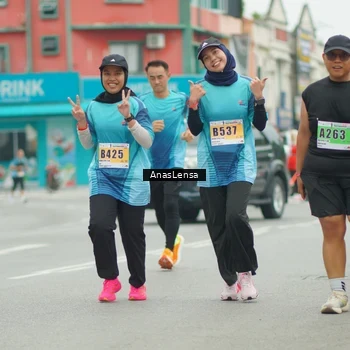 Runner Photo 8857707