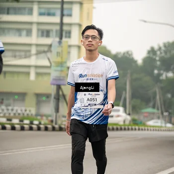 Runner Photo 8857712