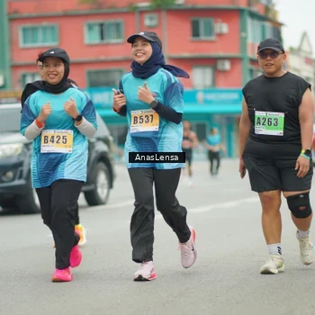 Runner Photo 8857763