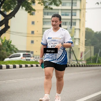 Runner Photo 8857791