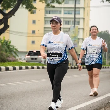 Runner Photo 8857796