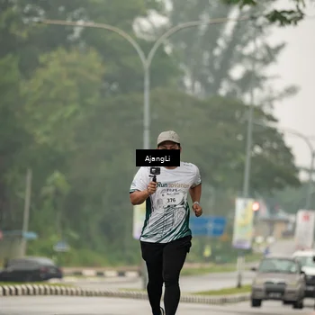 Runner Photo 8857818