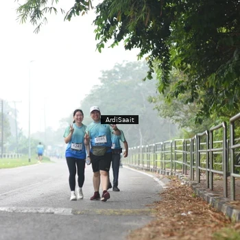 Runner Photo 8857835