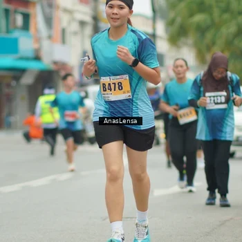 Runner Photo 8857876