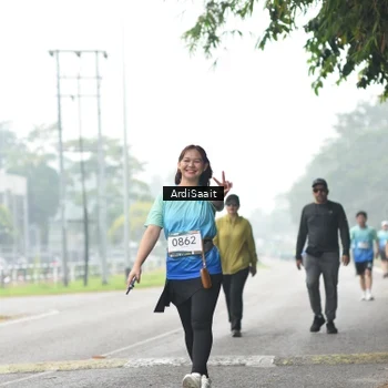 Runner Photo 8857940