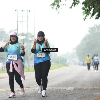 Runner Photo 8857973