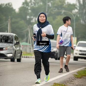 Runner Photo 8858002