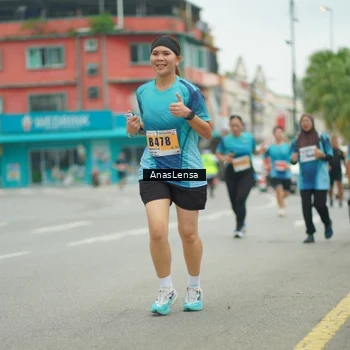 Runner Photo 8858004