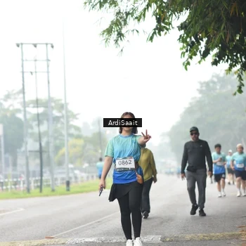 Runner Photo 8858012