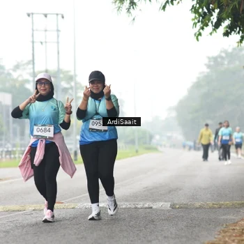 Runner Photo 8858015