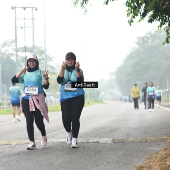 Runner Photo 8858025