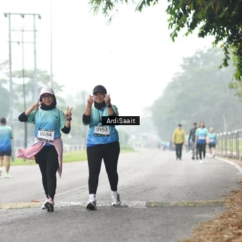 Runner Photo 8858030