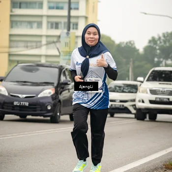 Runner Photo 8858040
