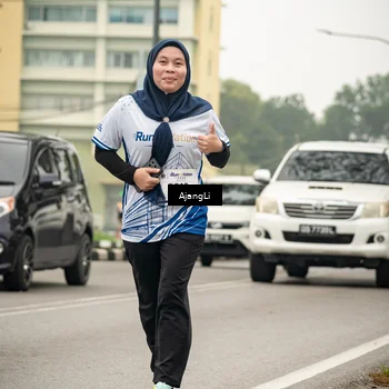Runner Photo 8858045