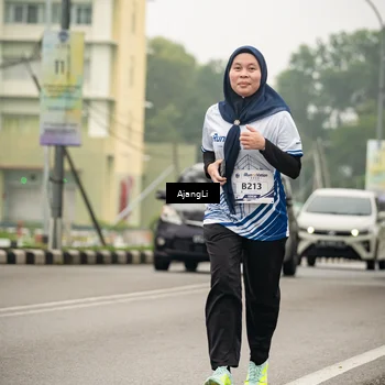 Runner Photo 8858066