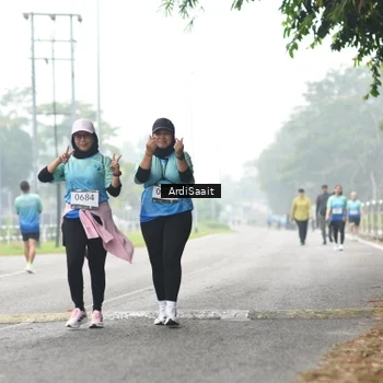 Runner Photo 8858068