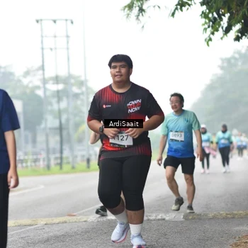 Runner Photo 8858182