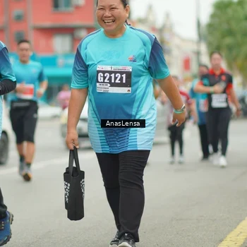 Runner Photo 8858211