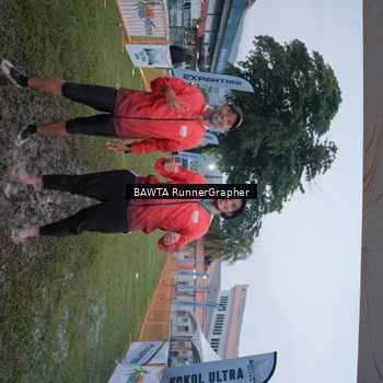 Runner Photo 8858212