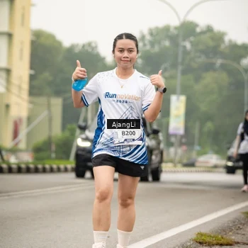 Runner Photo 8858229