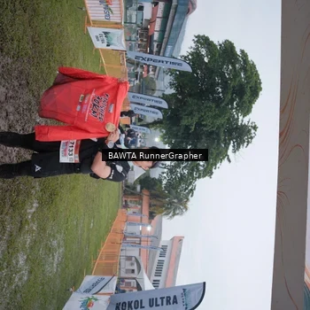 Runner Photo 8858239
