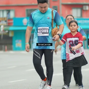 Runner Photo 8858249