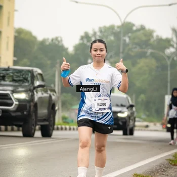 Runner Photo 8858274