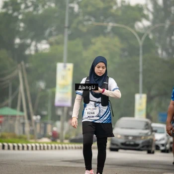 Runner Photo 8858283