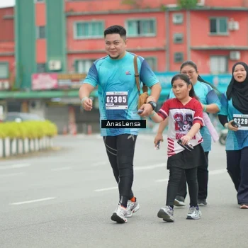 Runner Photo 8858286