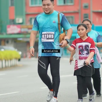 Runner Photo 8858290