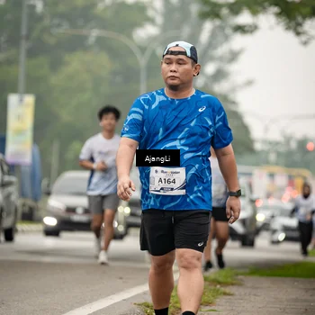 Runner Photo 8858328