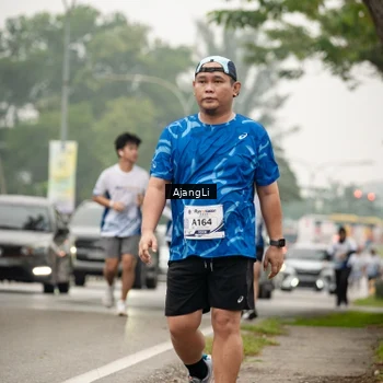 Runner Photo 8858332
