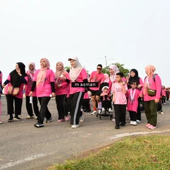 Runner Photo 8858343