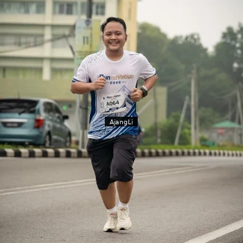Runner Photo 8858348
